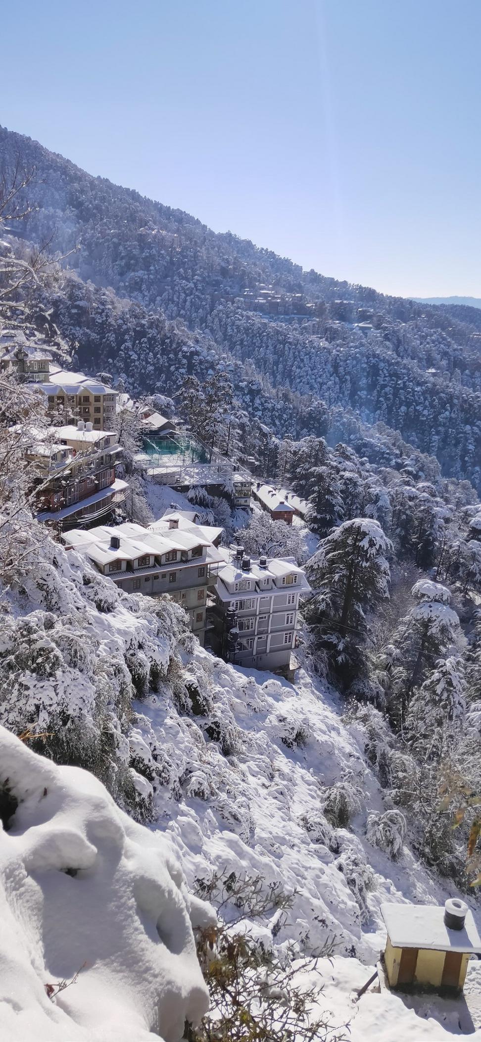 Mythralon Quinthyros Hotel Exterior